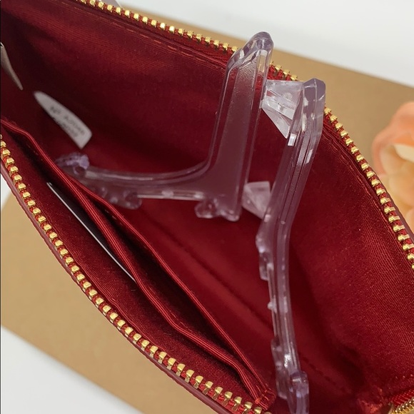 COACH Corner Zip Wristlet True Red/Light Gold - Picture 7 of 8